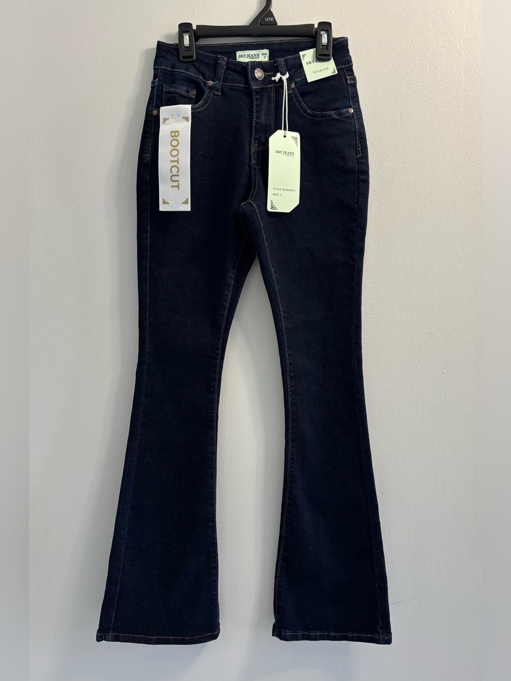 Sky Jeans Dark Wash Mid Rise Bootcut Denim NWT Size 0 Slim Flare Stretch
